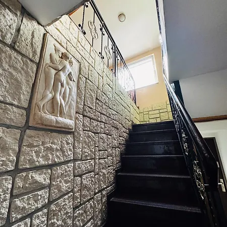 Loft *